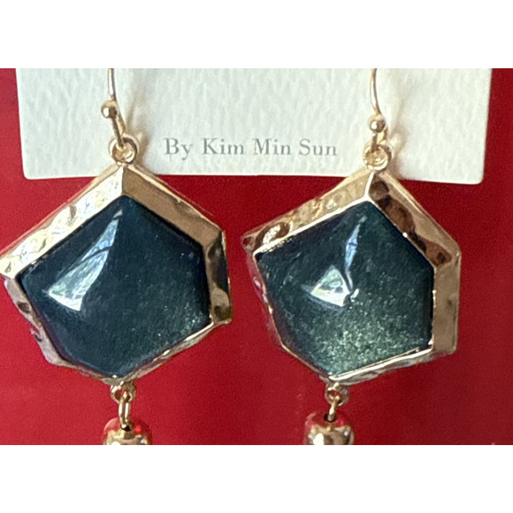 Mia collection Dangle Wire Drop Hook Earrings Gold Tone Fringe Stone Blue Green - Picture 2 of 5